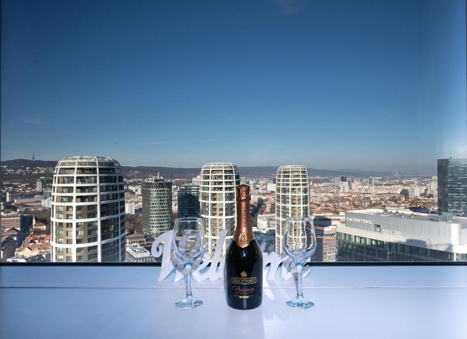 Panoramaview/31thfloor!/luxury/wifi/parking Apartman *